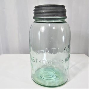 Atlas Strong Shoulder Blue Mason Jar With Lid